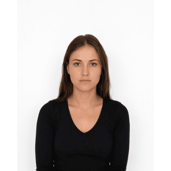 Your photo: Head too small, off-centre